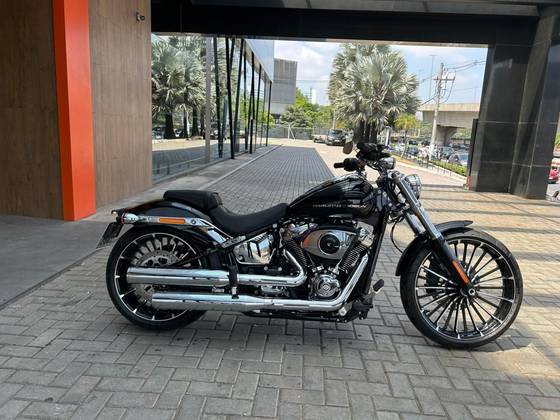 HARLEY-DAVIDSON SOFTAIL BREAKOUT HARLEY-DAVIDSON SOFTAIL BREAKOUT
